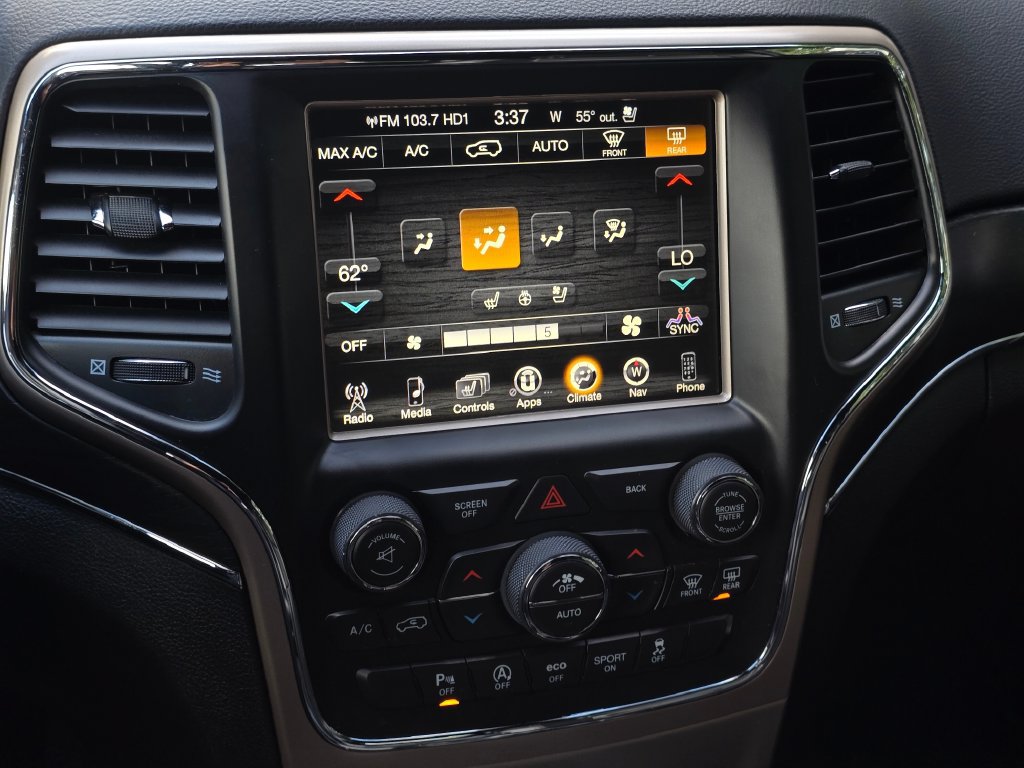 Used 2017 Jeep Grand Cherokee Limited w/ Luxury Group II AWD/4WD image 40