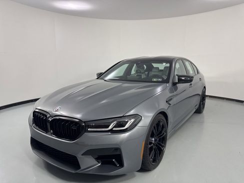Used 2023 BMW M5 w/ Competition Package image 3