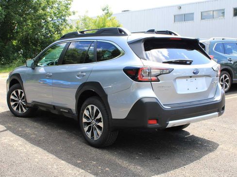 Certified 2025 Subaru Outback Limited image 7