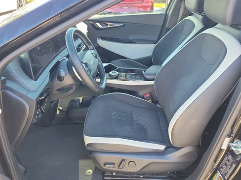 Certified 2023 Kia EV6 GT-Line w/ GT-Line Suede Seat Package image 23