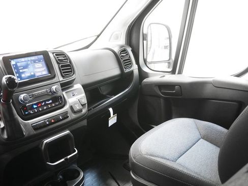 New 2026 RAM ProMaster 2500 image 17