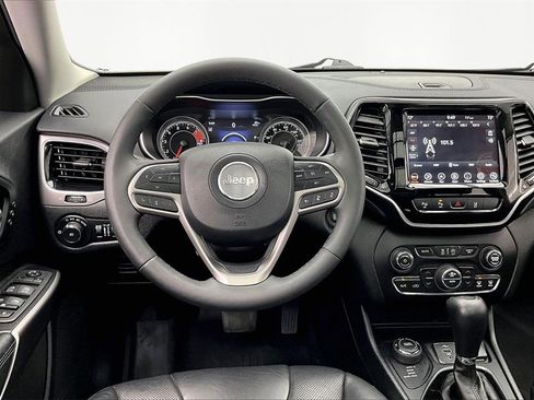 Used 2021 Jeep Cherokee Limited w/ Elite Package image 5