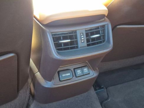 Used 2021 Lexus ES 300h w/ Accessory Package image 17