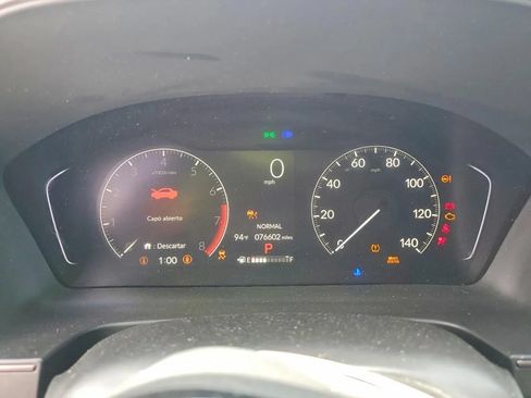 Used 2025 Honda Pilot TrailSport image 9