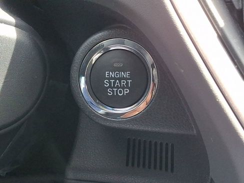 Used 2024 Subaru Crosstrek 2.0i Premium image 24