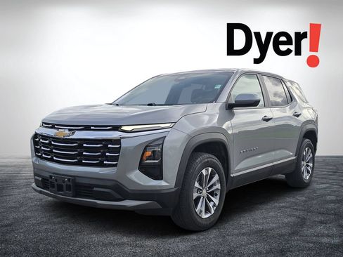 Certified 2025 Chevrolet Equinox LT FWD image 8
