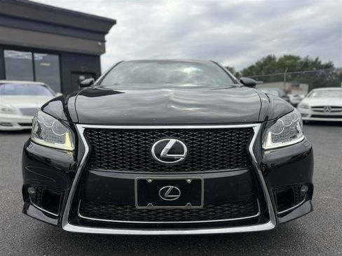 Used 2015 Lexus LS 460 w/ F Sport Package RWD image 10