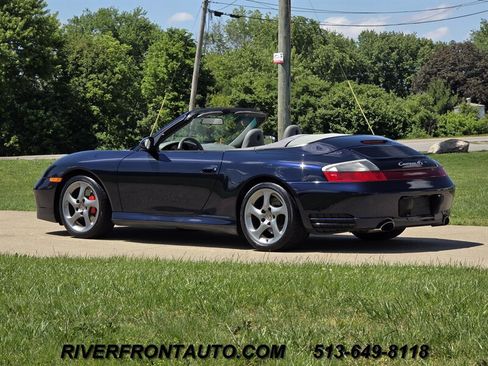 Used 2004 Porsche 911 Carrera RWD image 9