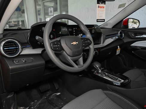 New 2026 Chevrolet Trax LT w/ LPO, Blackout Package image 14