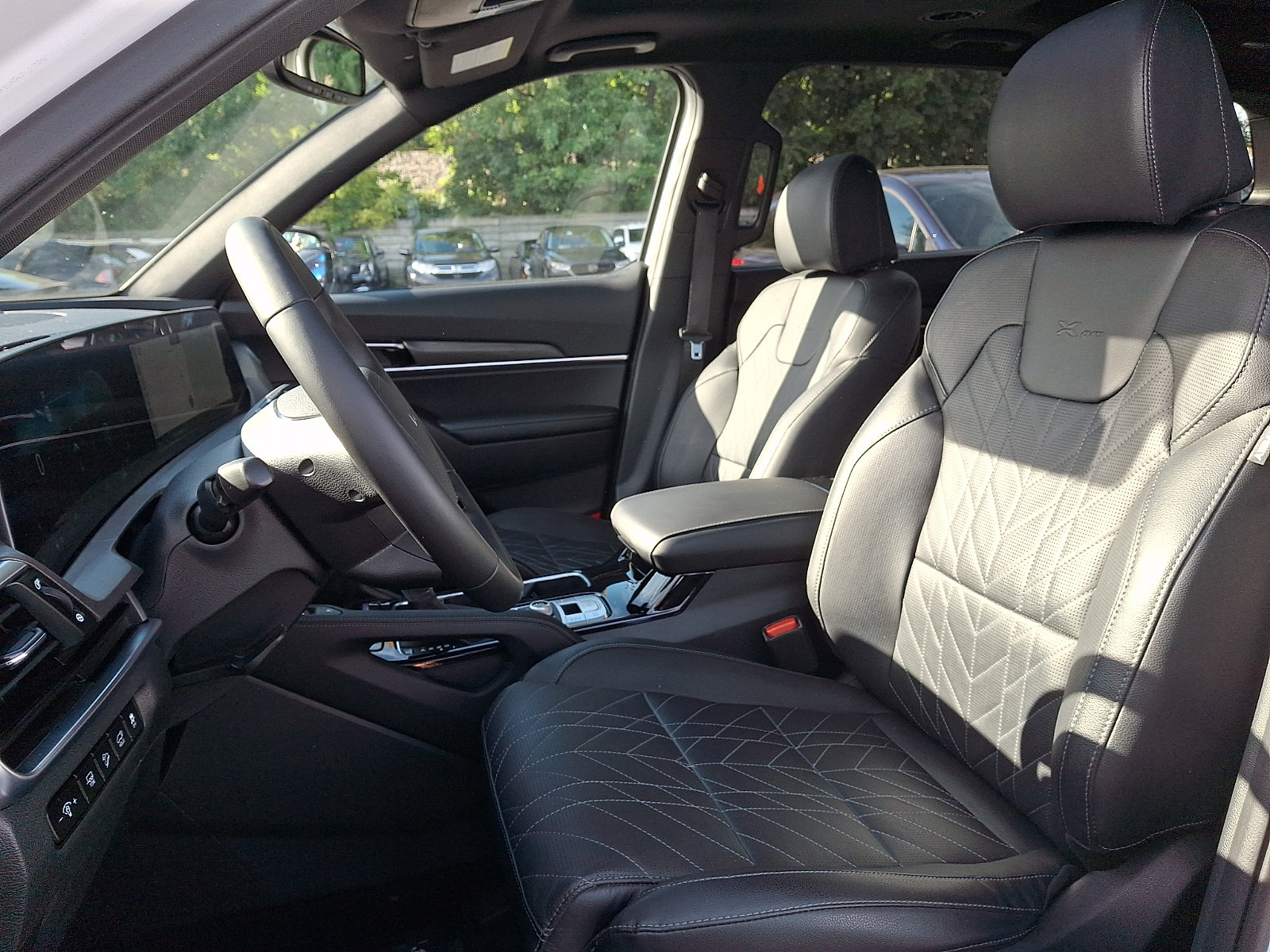 Certified 2024 Kia Telluride SX X-Pro AWD/4WD image 12