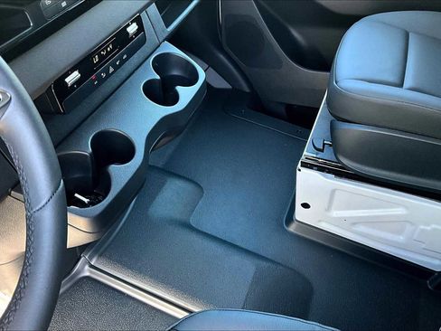 New 2025 Mercedes-Benz Sprinter 3500 image 7