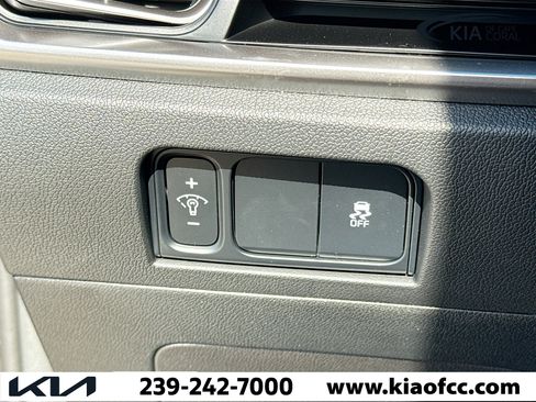 New 2026 Kia Sorento LX image 34
