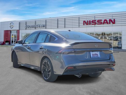 New 2026 Nissan Sentra SR image 8