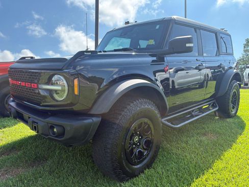 Used 2023 Ford Bronco Wildtrak AWD/4WD image 1