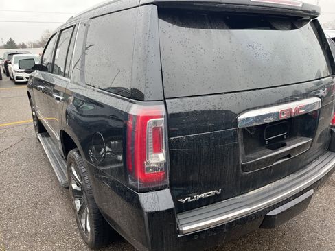 Used 2020 GMC Yukon Denali w/ Denali Ultimate Package image 8
