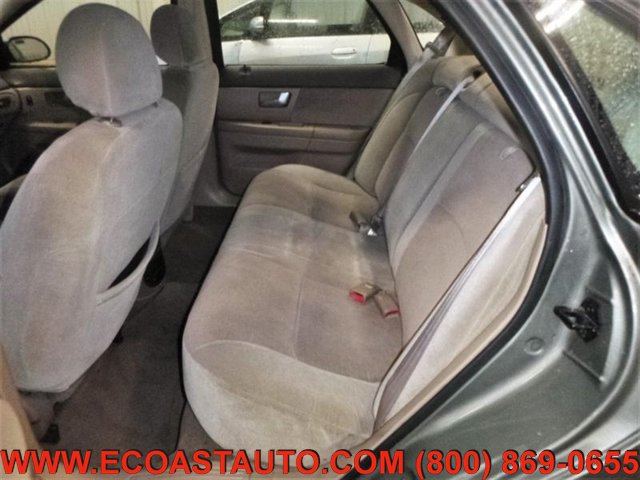 Used 2002 Ford Taurus SES FWD image 12