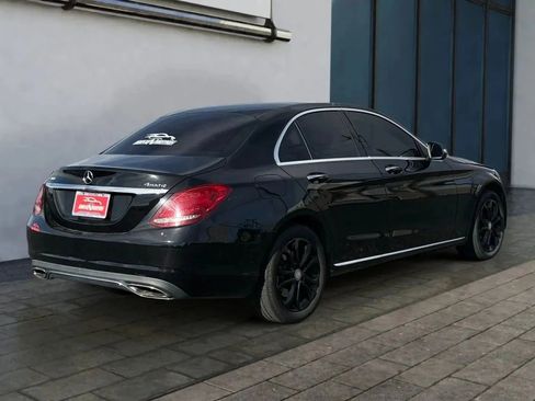 Used 2015 Mercedes-Benz C 300 4MATIC Sedan image 3