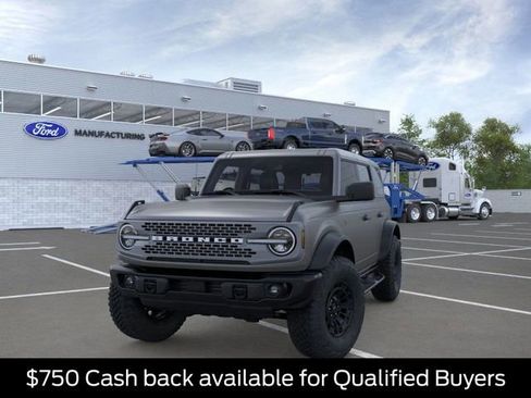 New 2026 Ford Bronco Badlands image 2