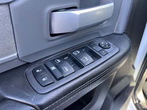 Used 2022 RAM 2500 Big Horn image 27