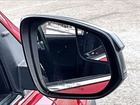 Used 2017 Toyota RAV4 LE w/ All Weather Liner Package image 22