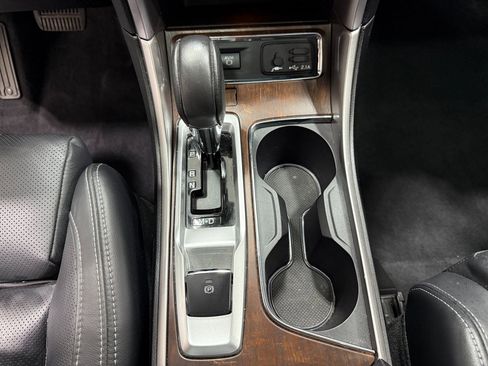 Used 2022 Subaru Ascent Touring w/ Popular Package #2A image 14