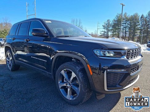 New 2026 Jeep Grand Cherokee Limited image 2