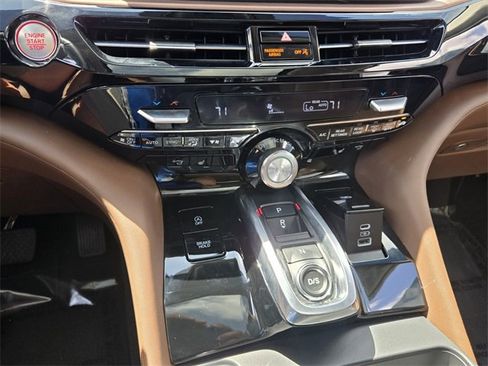 Certified 2025 Acura MDX Technology Package image 18