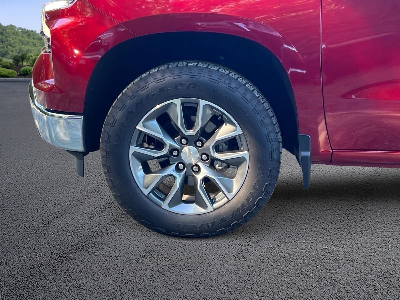 Certified 2023 Chevrolet Silverado 1500 LT AWD/4WD image 11