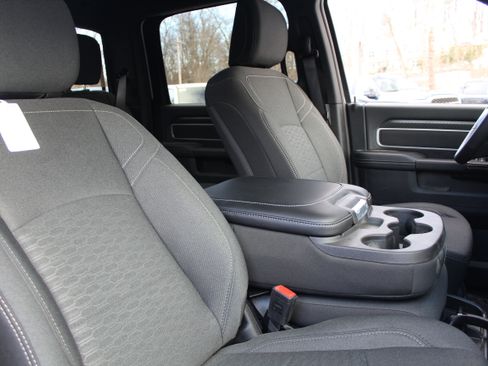 Used 2025 RAM 2500 Big Horn image 19