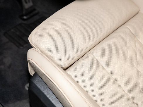 New 2026 BMW X3 xDrive30 w/ Premium Package image 17