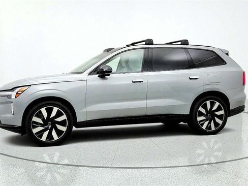 Used 2025 Volvo EX90 Ultra AWD/4WD image 8