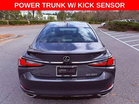 Certified 2022 Lexus ES 350 F Sport image 8