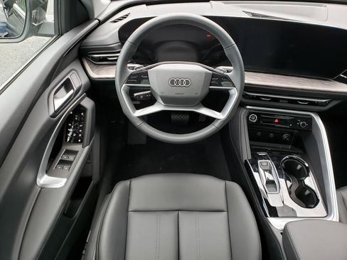 New 2025 Audi Q5 Premium image 10