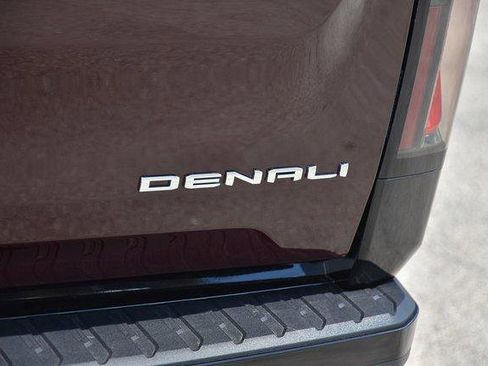 New 2025 GMC Sierra EV Denali image 19