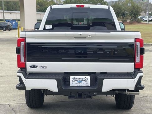 New 2025 Ford F350 Platinum w/ FX4 Off-Road Package image 4