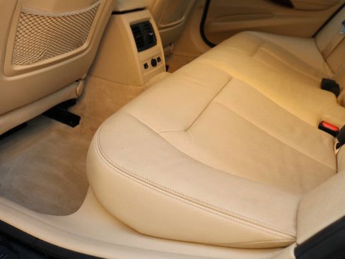 Used 2013 BMW 335i Sedan image 14