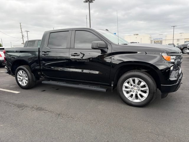 Certified 2025 Chevrolet Silverado 1500 Custom AWD/4WD image 6