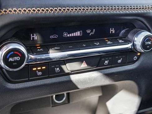 Used 2025 MAZDA CX-50 AWD 2.5 S w/ Premium Plus Pkg image 18