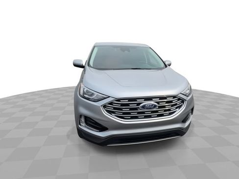 Used 2022 Ford Edge SEL w/ Convenience Package AWD/4WD image 4