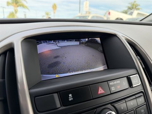 Used 2014 Buick Verano FWD image 14