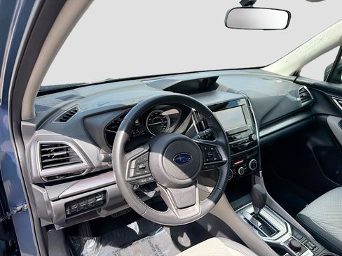 Used 2020 Subaru Forester Premium image 23