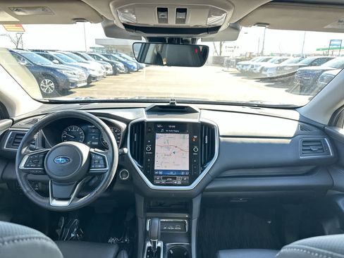 Certified 2023 Subaru Ascent Limited w/ Technology Package image 20