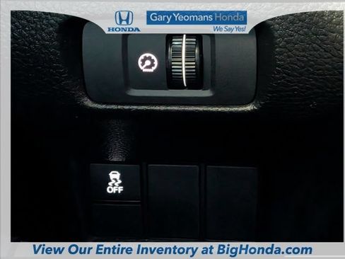 Used 2025 Honda Civic Sport image 24