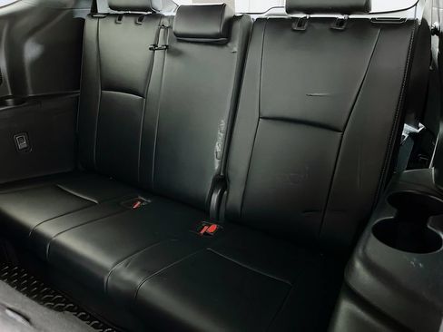 Used 2024 Toyota Highlander XSE AWD/4WD image 33