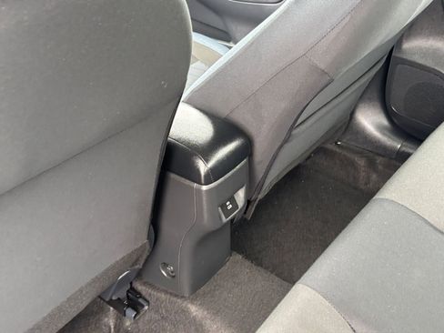 Used 2025 Nissan Versa SV image 23