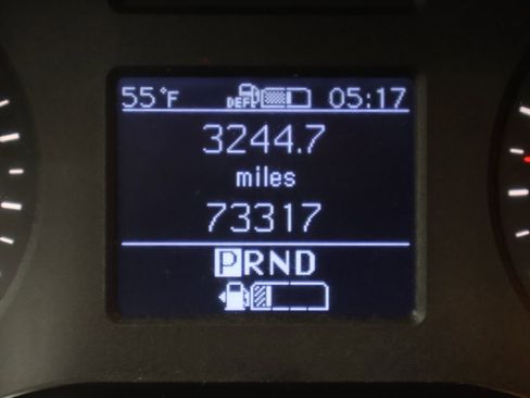 Used 2019 Mercedes-Benz Sprinter 144 image 17