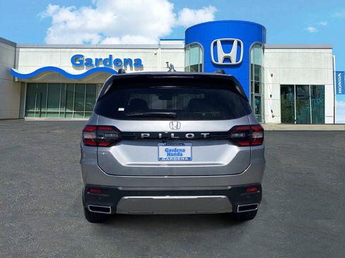 New 2026 Honda Pilot EX-L image 5