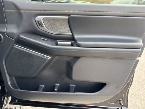 Used 2025 Ford Expedition Tremor image 16
