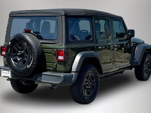 Used 2021 Jeep Wrangler Unlimited Sport AWD/4WD image 5