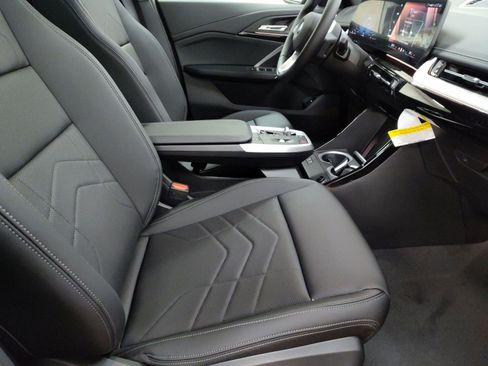 New 2025 BMW X1 xDrive28i w/ Convenience Package image 25